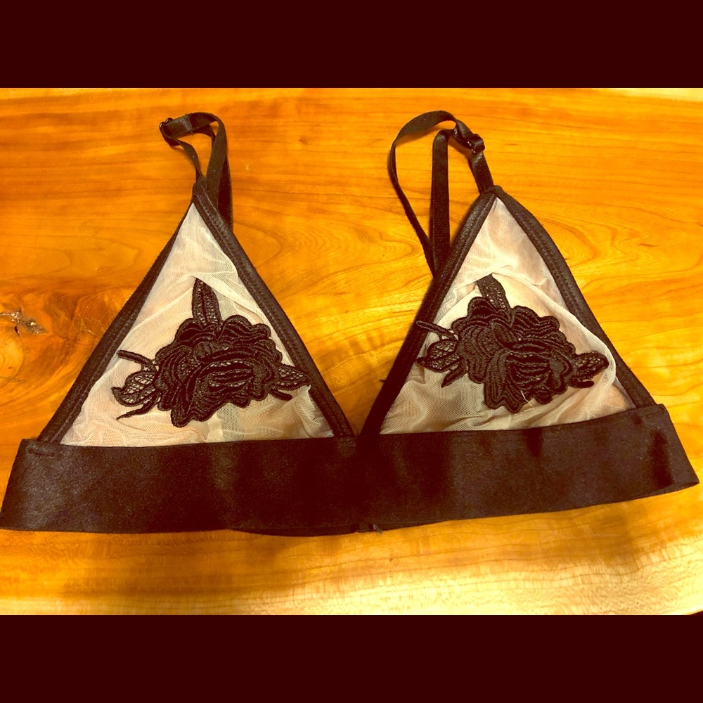 Kimchi Blue, Retro Roses Bralette